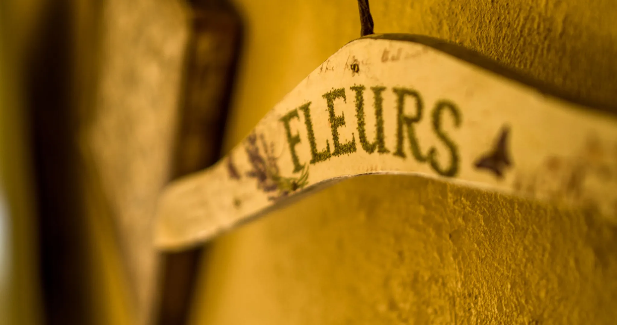 Lithos Private Estate fleurs detail