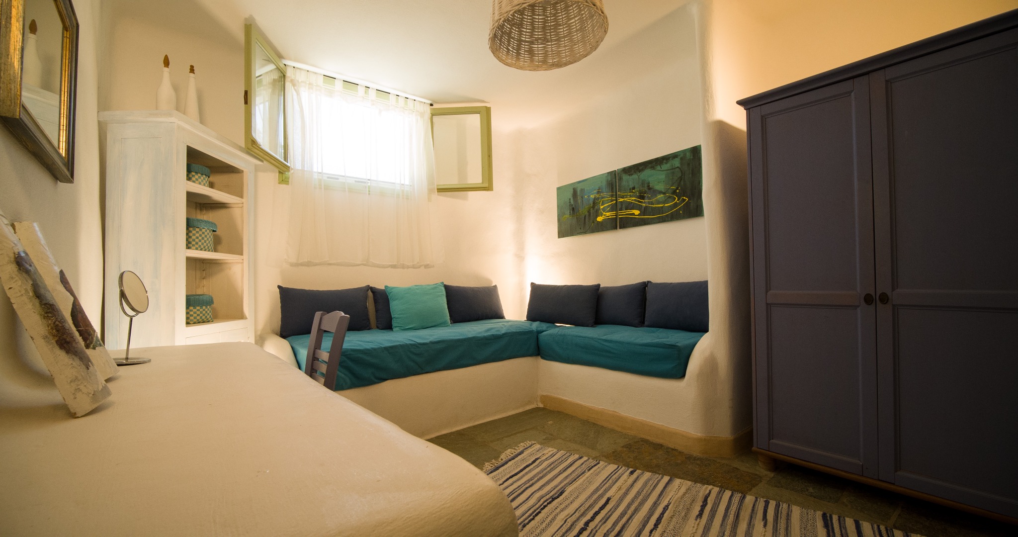 Lithos Private Estate blue guest room iii