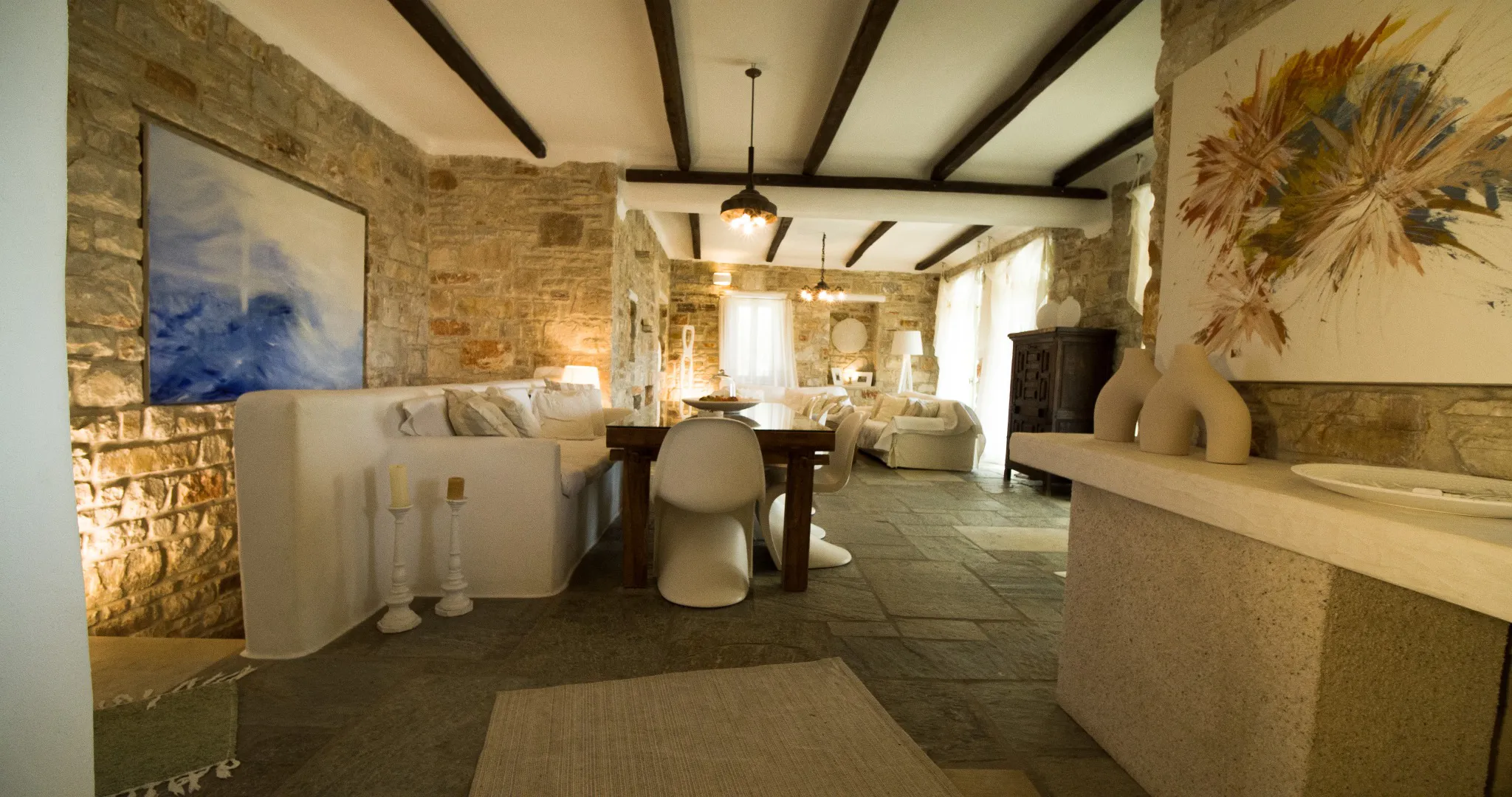 Lithos Private Estate entry perspective toward the living room