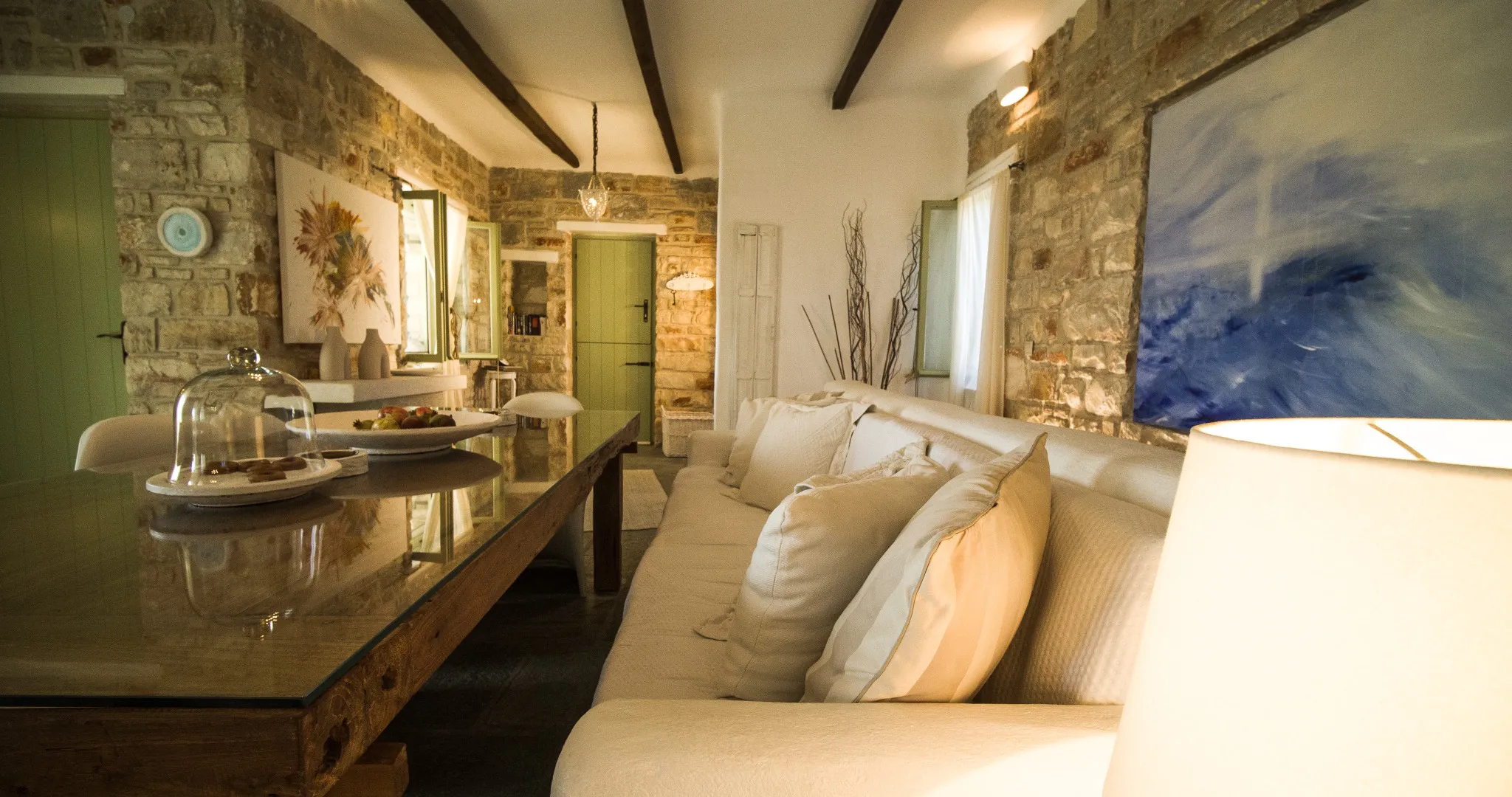 Lithos Private Estate dining table perspective toward the lounge